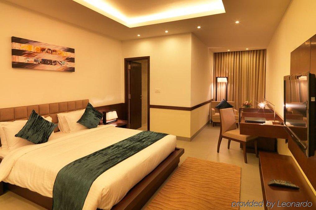 24 Tech Hotel Bengaluru Kültér fotó